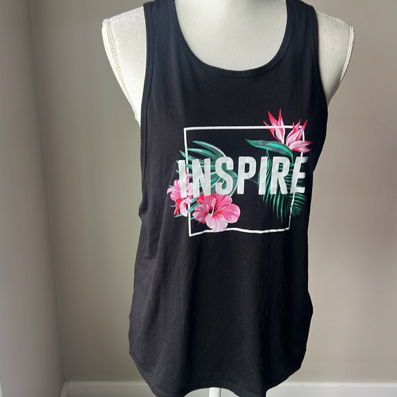 Infinite Performance Tank Open Back - Picture 3 of 12